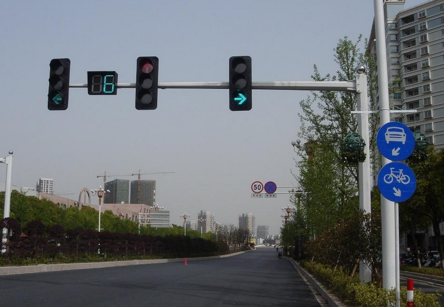 交通信號(hào)燈